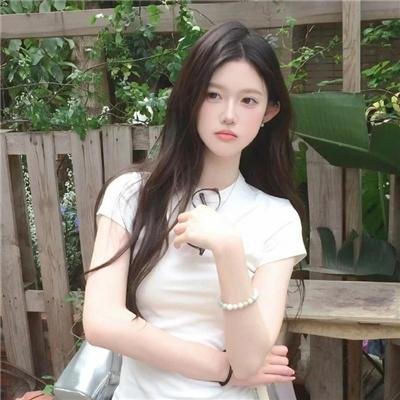 蜂蜜之夏封面